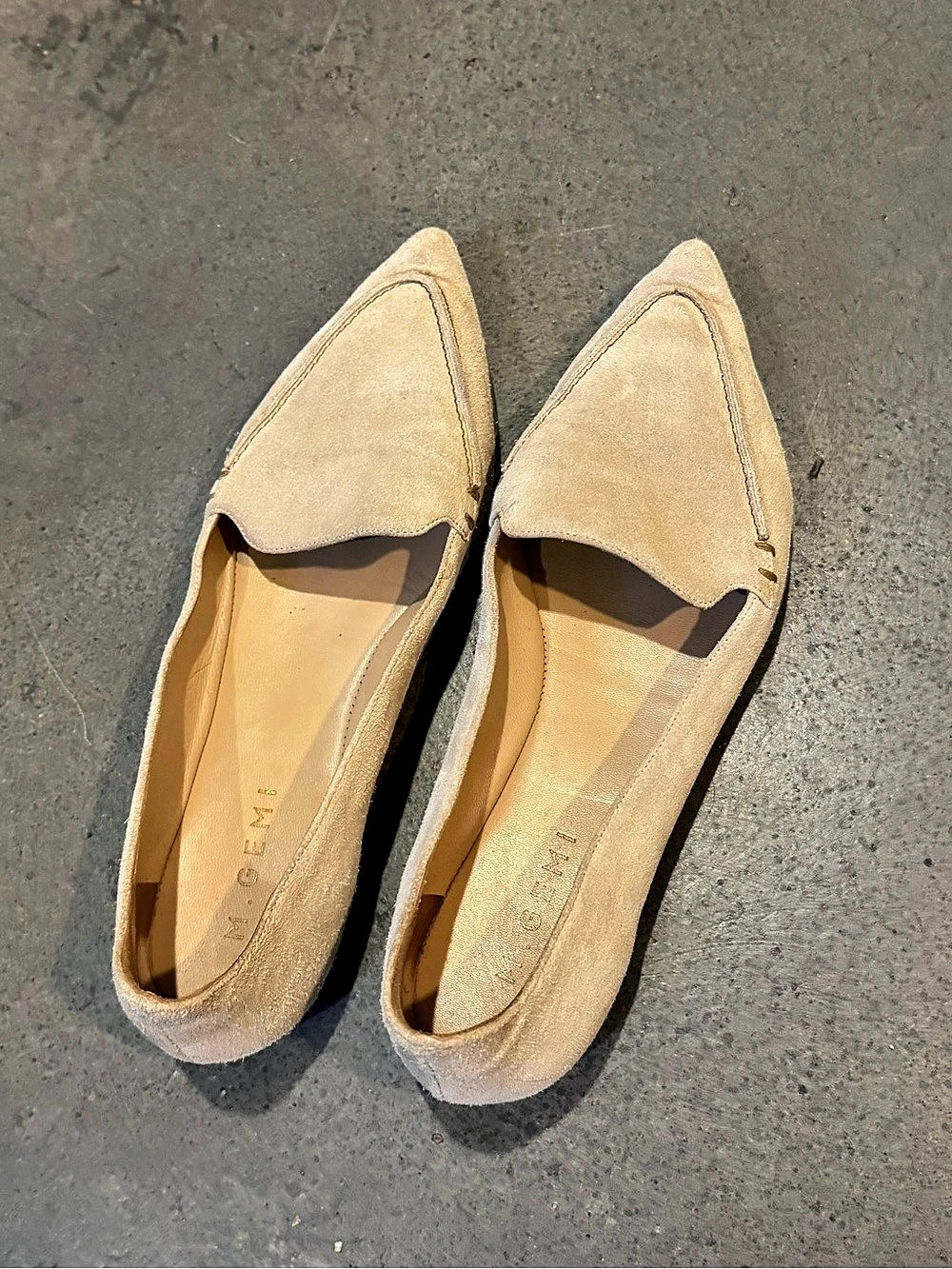 M. Gemi The Gia Pointed Toe Flats in Tan EU 38.5